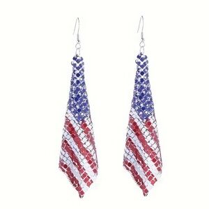 NIP Americana Patriotic Flag Dangle Earrings  Red/White/Blue/